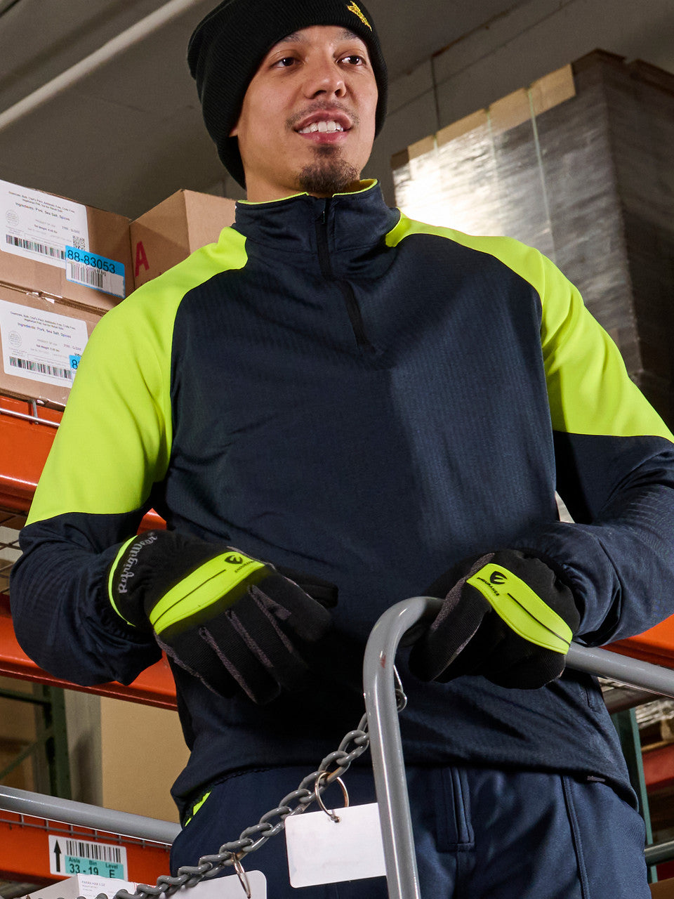 Endurance Touchscreen Grip Freezer Glove - view 3