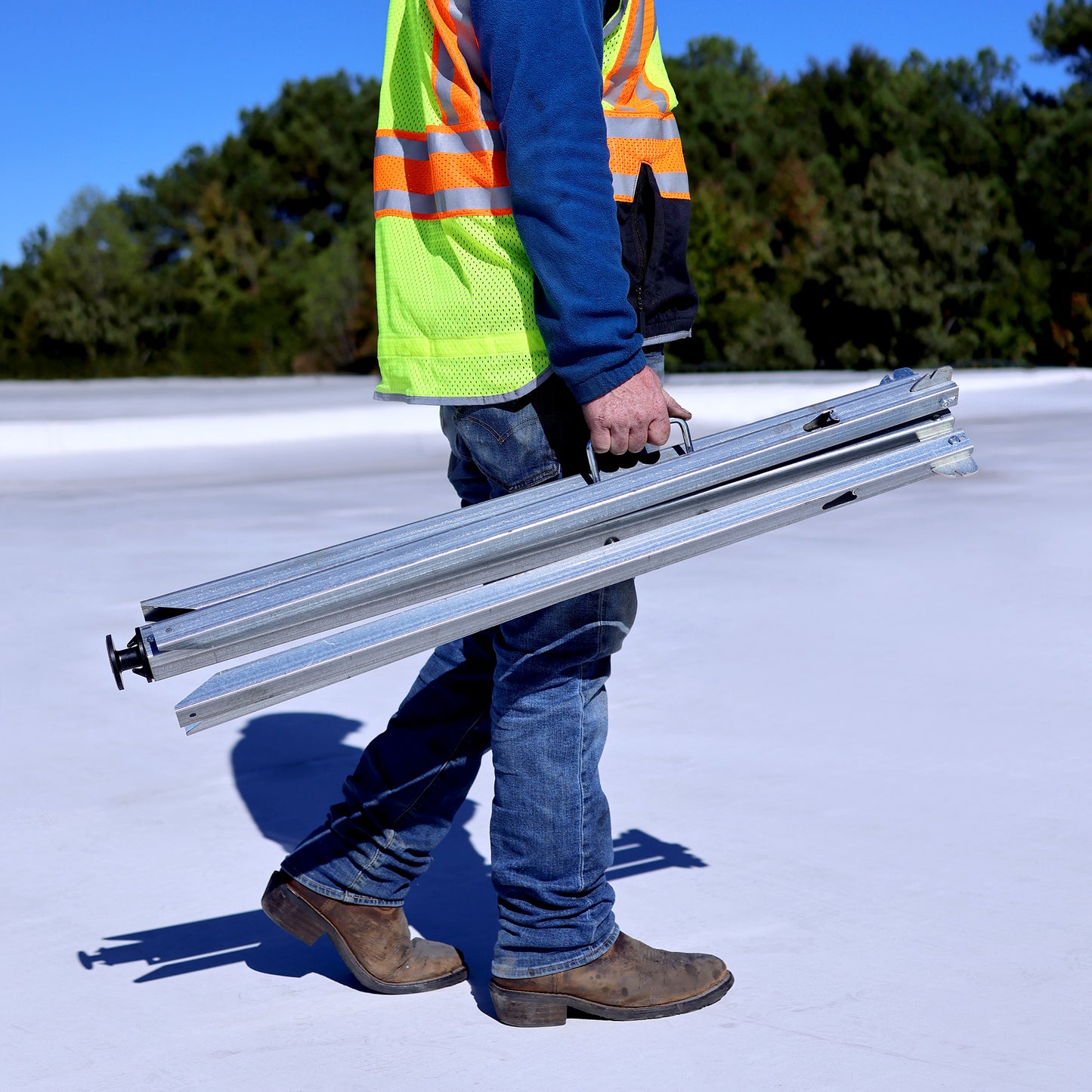 Tie Down 65002 Warning Line System w/ 100 ft. of Pennants and 4 Support Legs