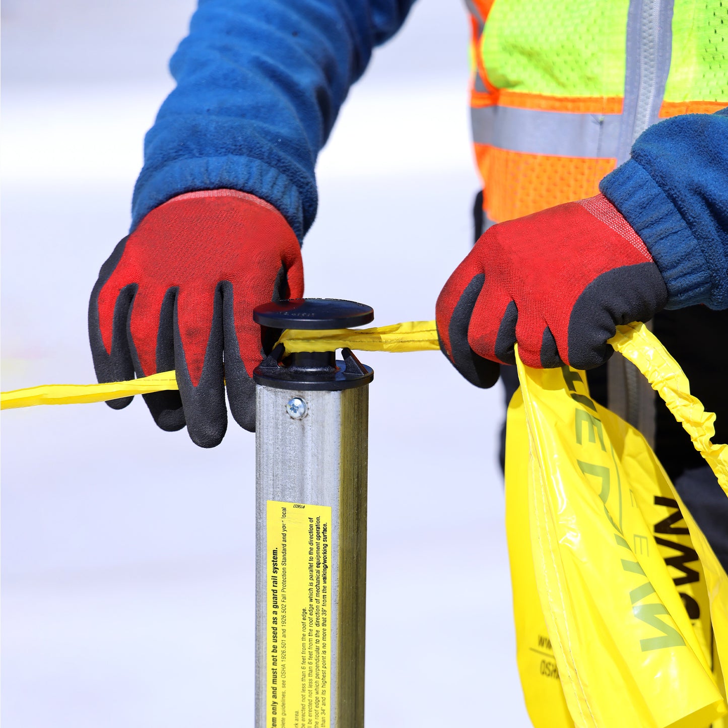 Tie Down 65002 Warning Line System w/ 100 ft. of Pennants and 4 Support Legs
