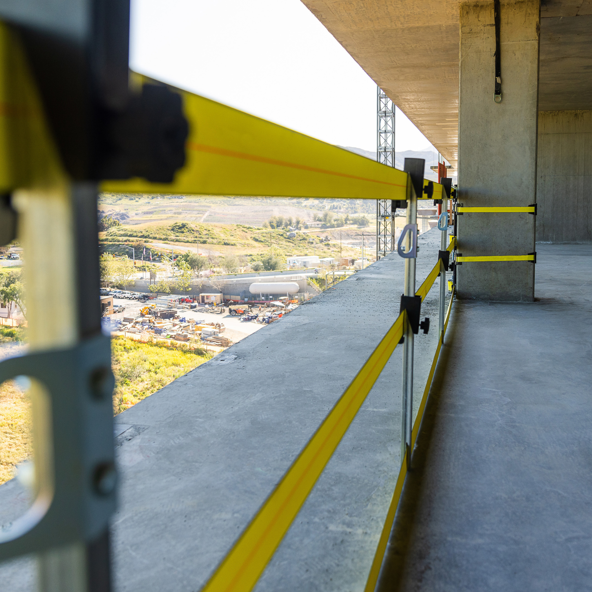 72893-30-ft.-WebRail-Kit---Portable-Fall-Arrest-&-Tensioned-Guardrail-System