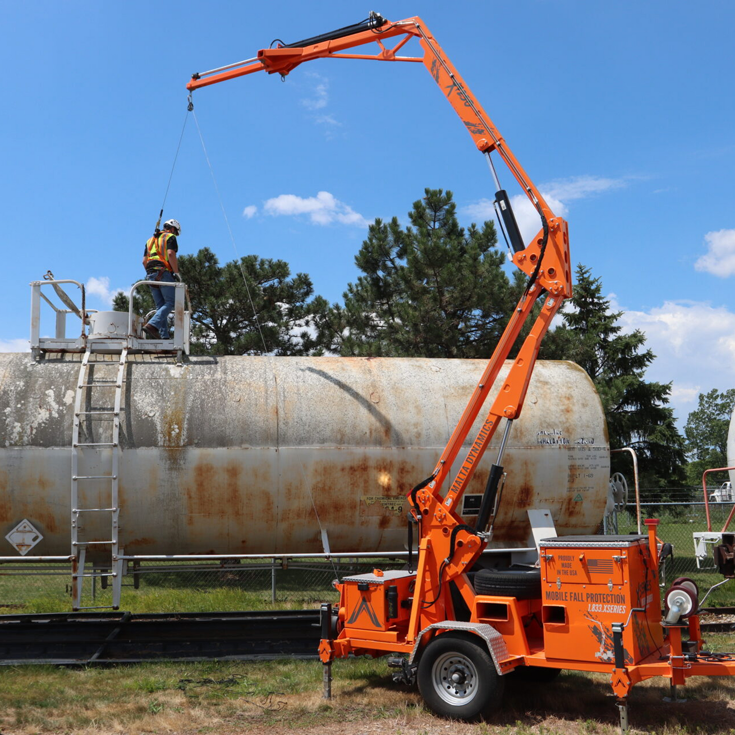 Malta Dynamics X1250 towable mobile fall protection grabber three-worker overhead anchor