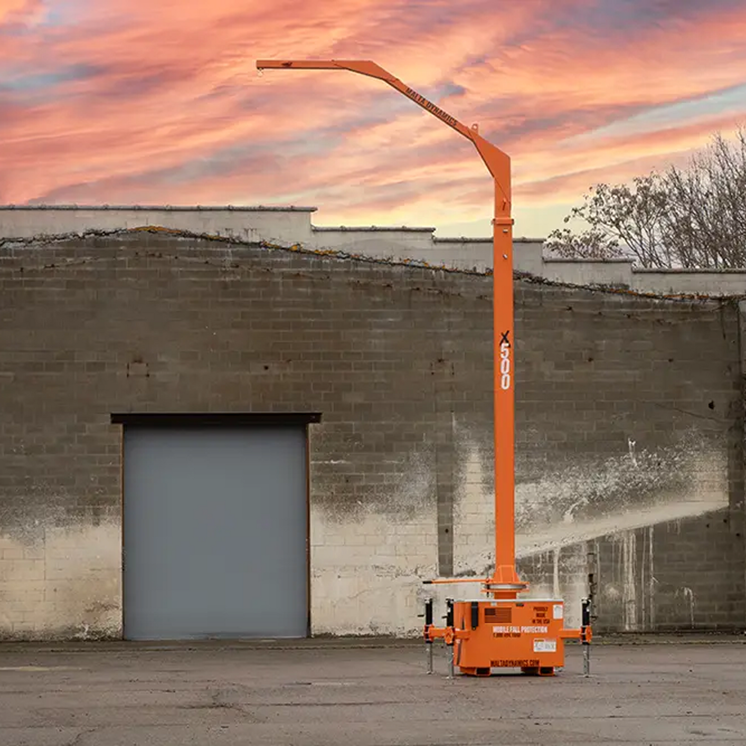 Malta Dynamics X500 davit mobile fall protection system with rotating mast
