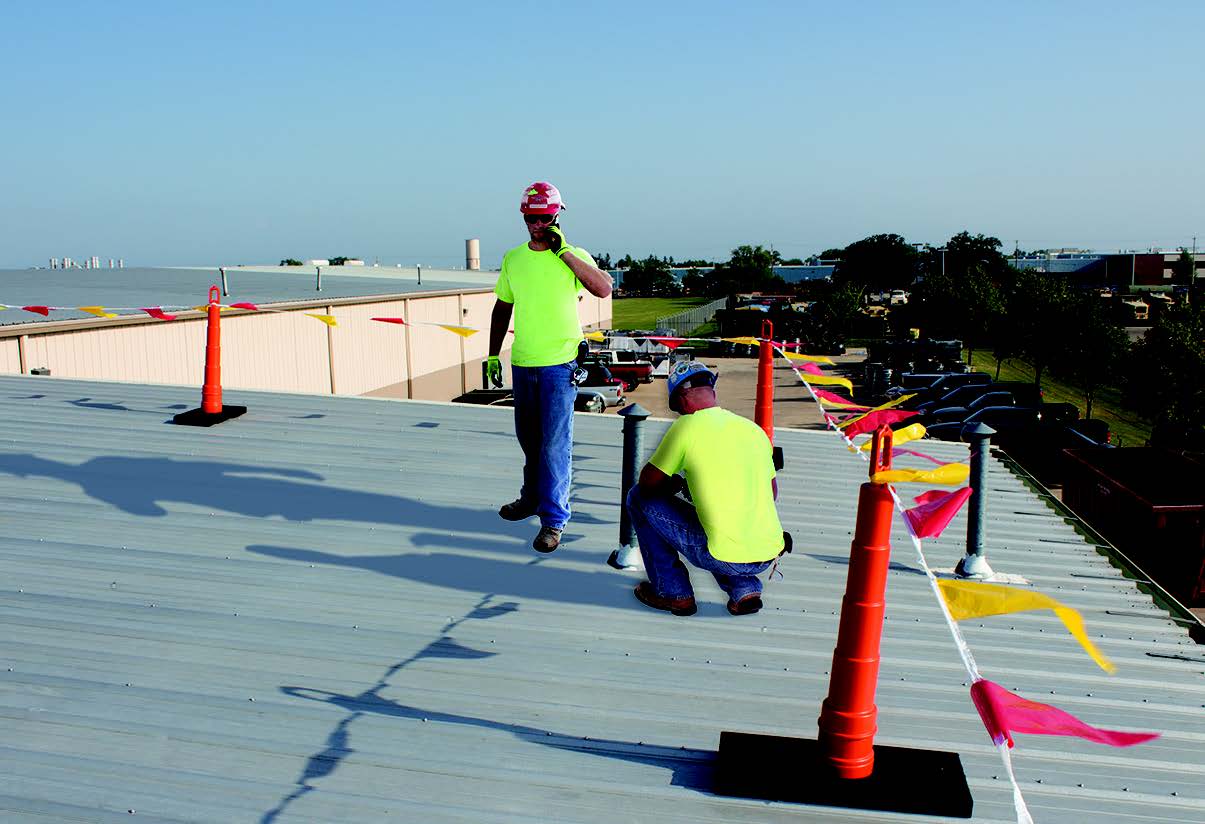 105'-Perimeter-Warning-Flags,-OSHA-Compliant